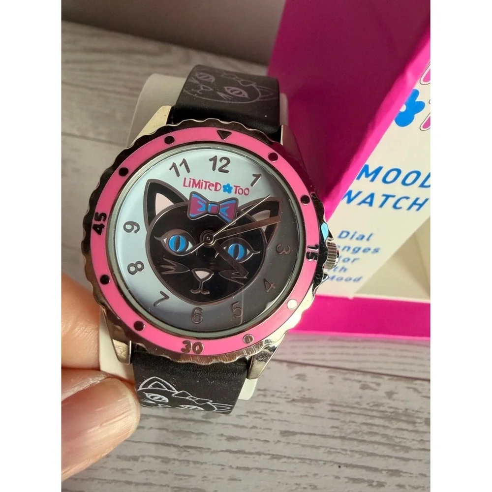 Limited Too Kids Girls Mood Watch‎ Cat Face Color Changing Dial Pink Bezel